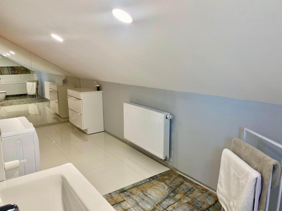 Barytowy Apartament تارنوفسكي غوره المظهر الخارجي الصورة
