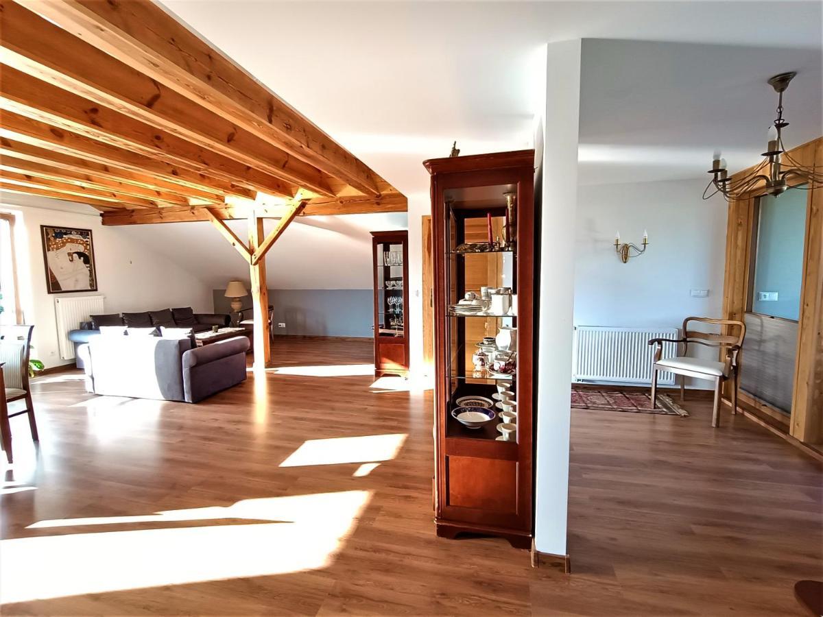 Barytowy Apartament تارنوفسكي غوره المظهر الخارجي الصورة