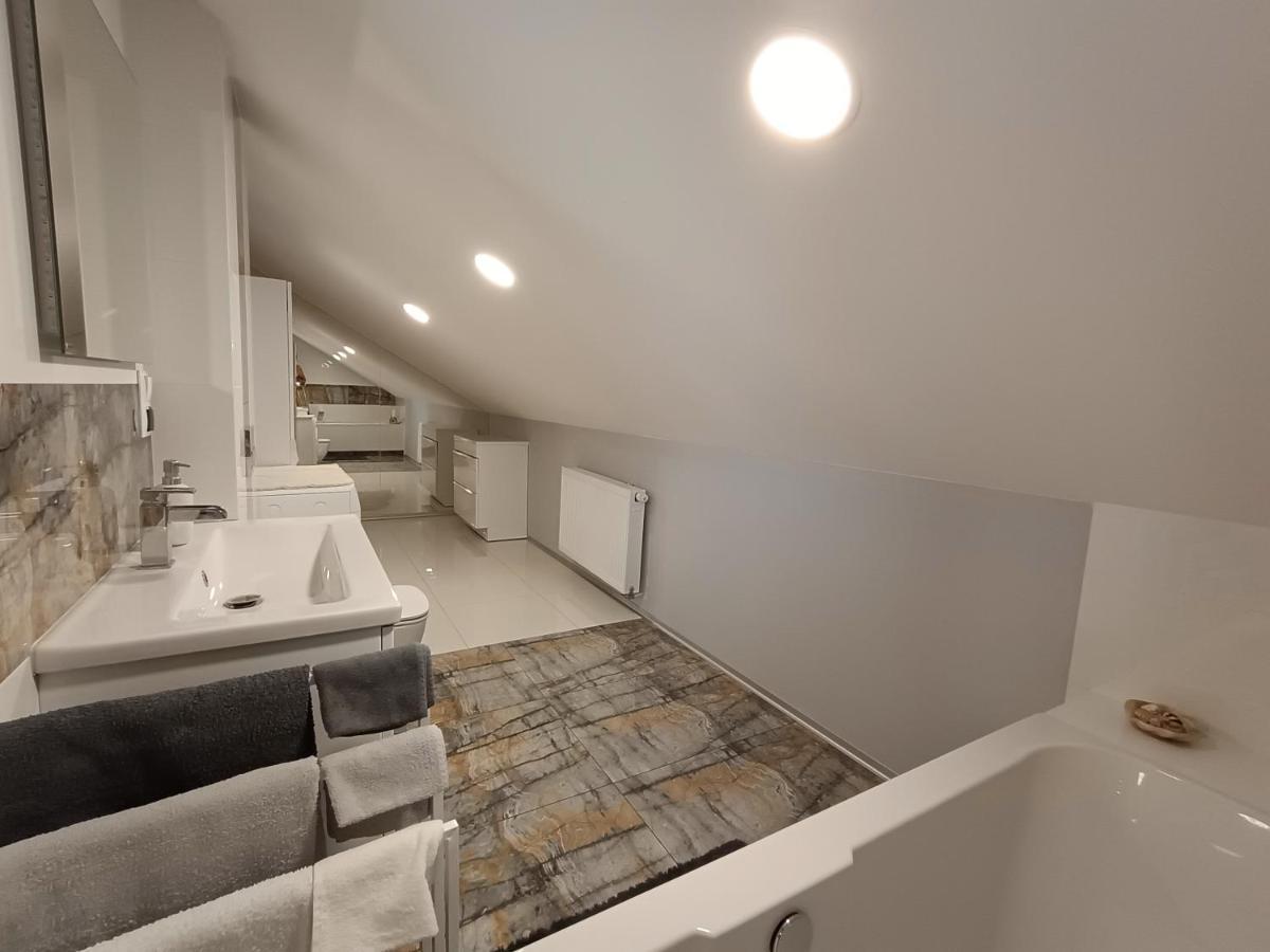 Barytowy Apartament تارنوفسكي غوره المظهر الخارجي الصورة